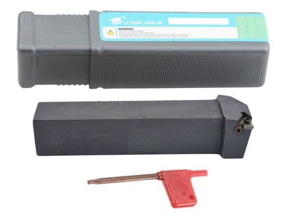SEL3232P22 державка резьбовая для наружной резьбы "DESKAR" SEL3232P22 державка резьбовая для наружной резьбы "DESKAR"
